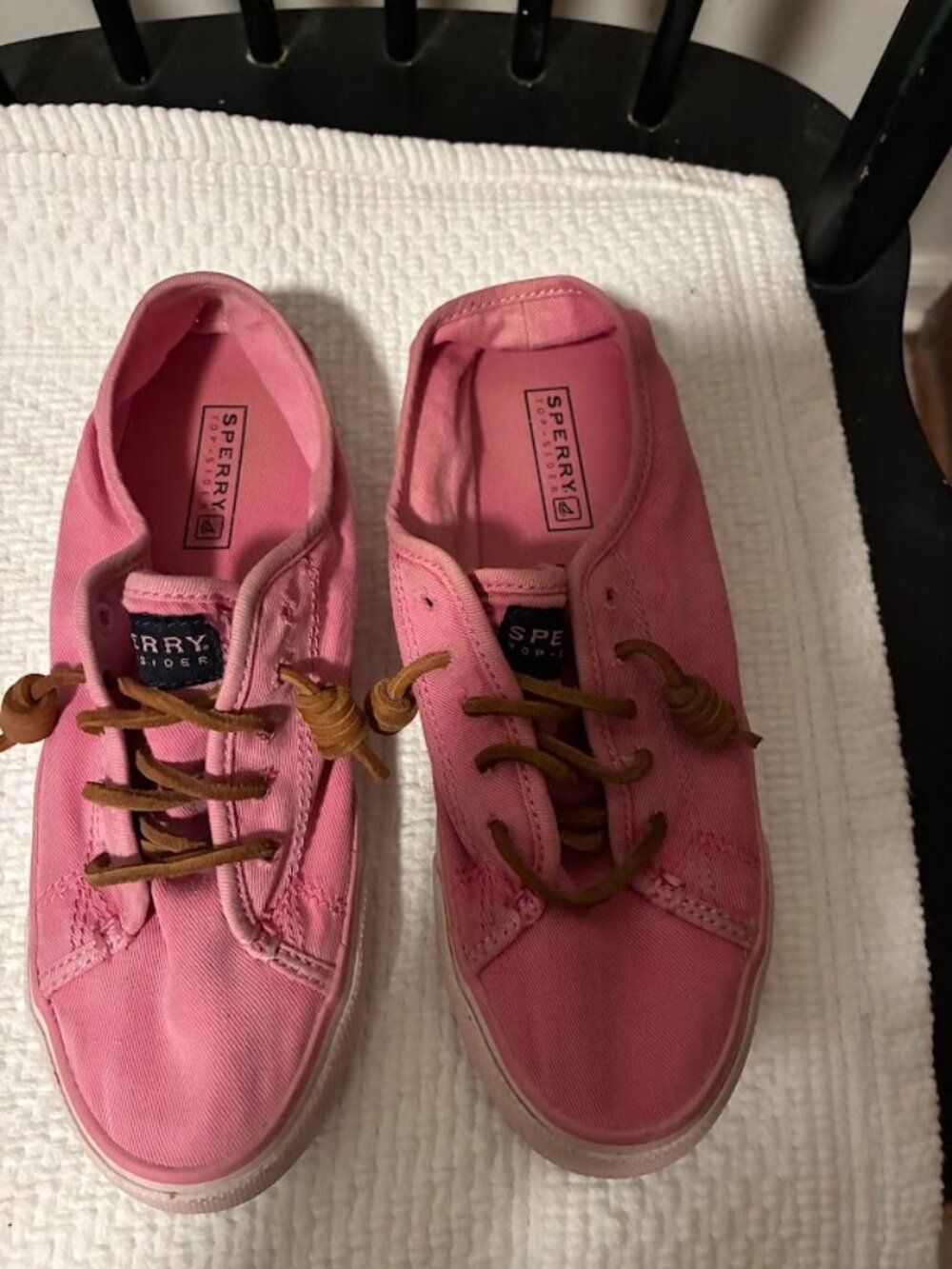 Sperry Topsider sneakers  Pink denim with leather laces  6.5 size